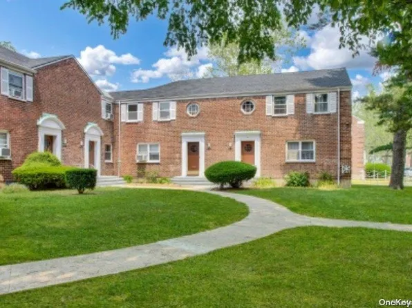 131-54 234th Street #Upper, Rosedale, NY 11422