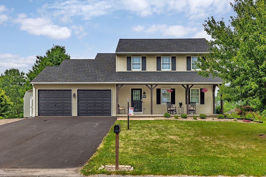 113 Meadow Green Dr - Property Image