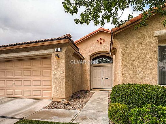 2nd image of 3316 W El Campo Grande Ave