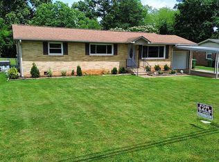 7703 Saxon Dr SW, Huntsville, AL 35802