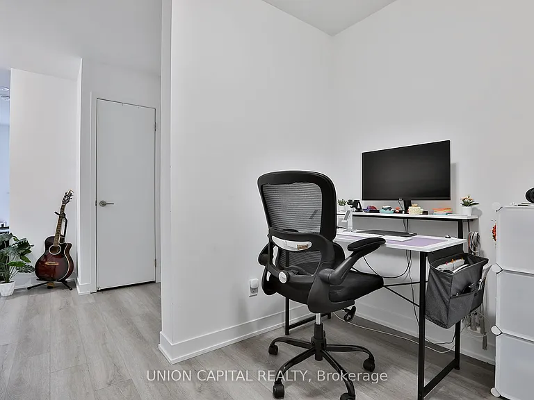 292 Verdale Cross #1601B — Photo 17