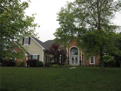 10118 Parkway Dr, Fishers, IN, 46037