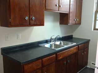 1272 Magnolia Ave E APT 1, Saint Paul, MN 55106