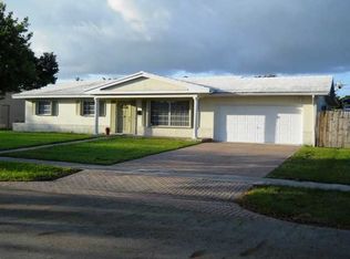 7240 NW 10th Ct, Plantation, FL 33313