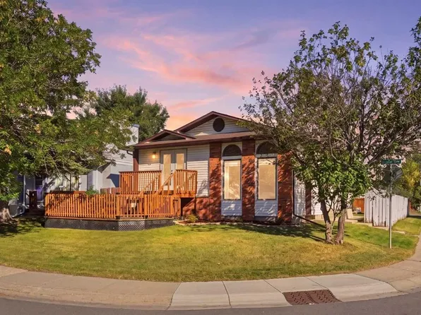 236 S Marquis Pl SE, Airdrie, AB T4A 1Y3
