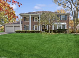 255 Cold Spring Rd, Barrington, IL 60010