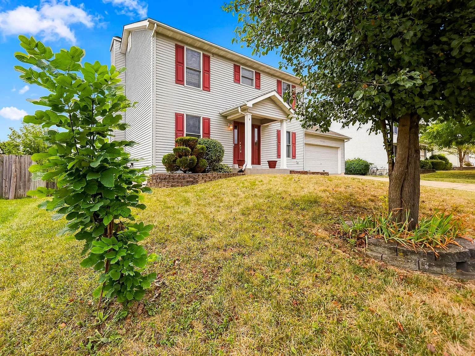3 bed, 3.5 bath, 1822 sqft, $2,300 — Photo 4
