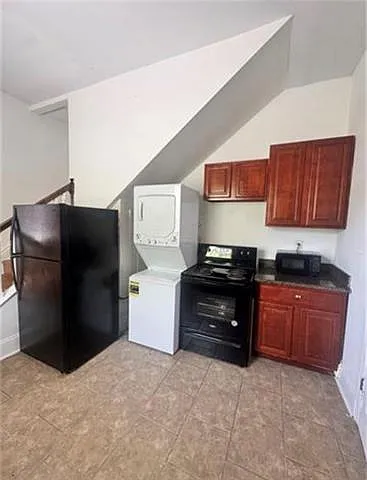2 bed, 1.0 bath, 665 sqft, $1,000 — Photo 2