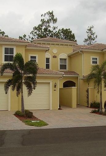 2nd image of 1335 Mariposa Cir #4104