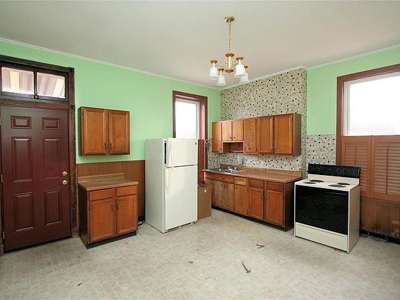5th image of 1809 Wyoming St