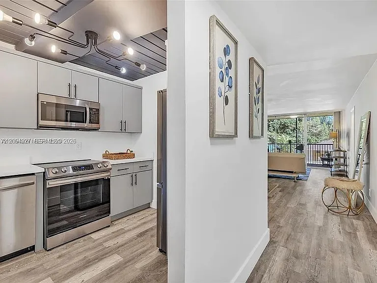 5090 SW 64th Ave #205 — Photo 13