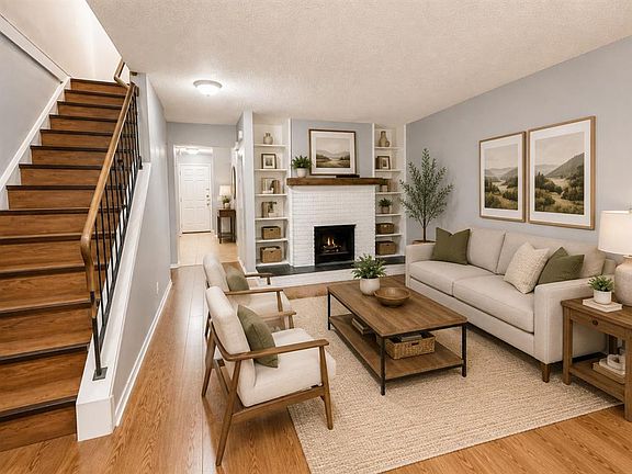 4th image of 1702 N 35th St SE #3