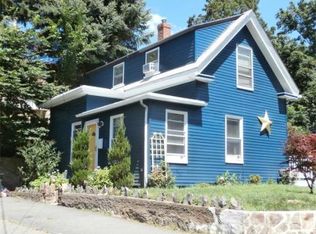 37 Mapledale Pl, Swampscott, MA 01907