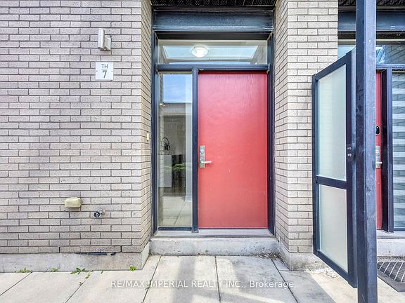 4th image of 4020 Parkside Village Dr #7