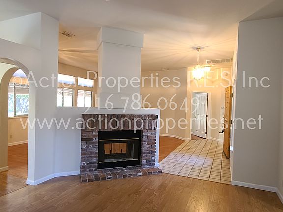 2nd image of 1417 Hurlston Way