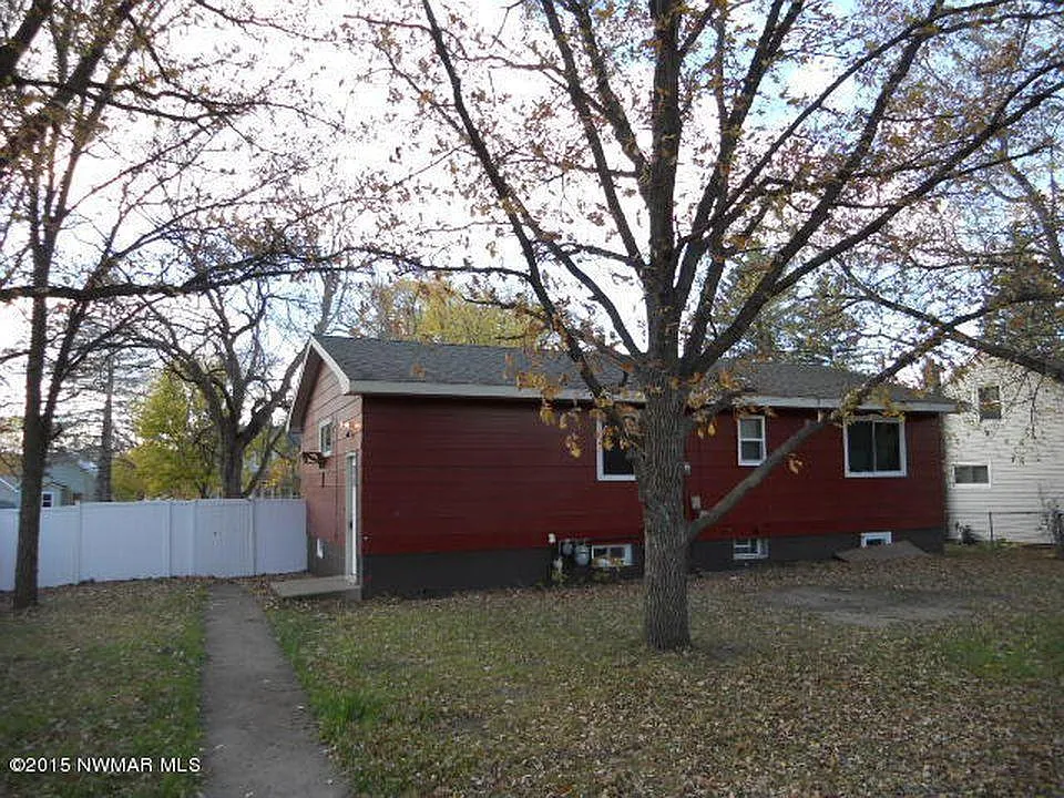 Building Photo - 1318 America Ave