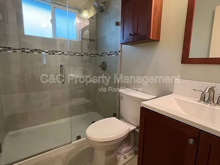 1365 42nd Ave #4 — Photo 3