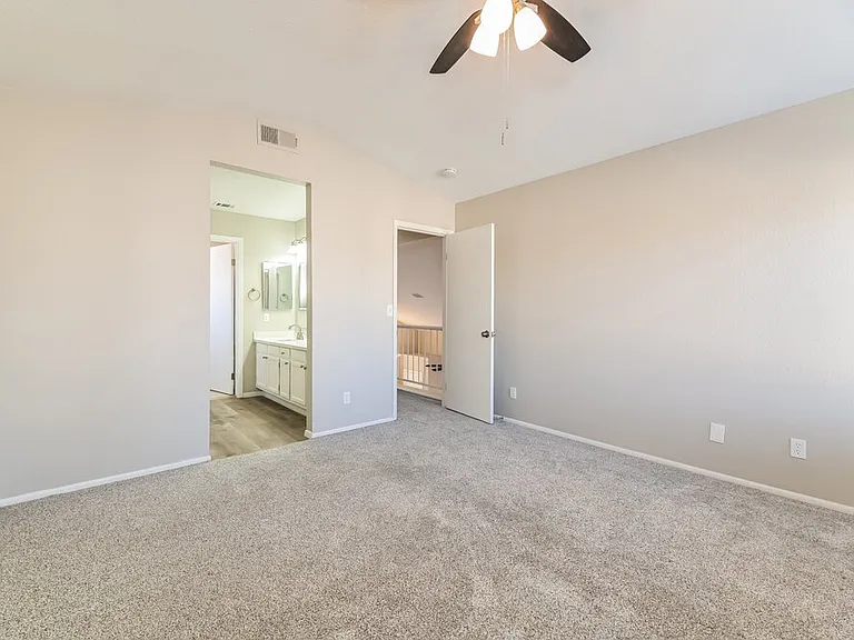 52 Quiet Desert Ln — Photo 11