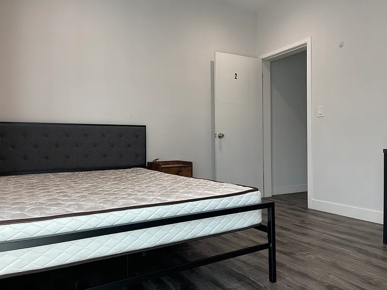 1640 1/2 N Soto St #1640 — Photo 7