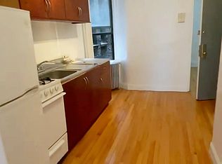 537 W 49th St #12, New York, NY 10019