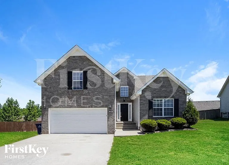 1237 Fossil Dr — Photo 1