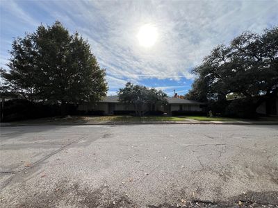 7078 Briarmeadow Dr #2, Dallas, TX, 75230