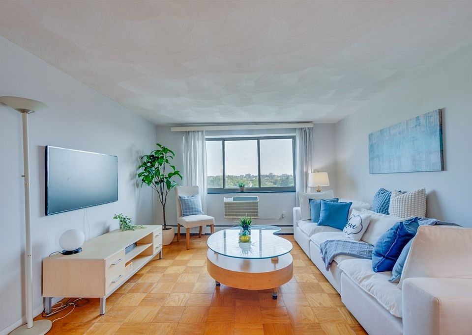 1st image of 287 Harvard St APT 79