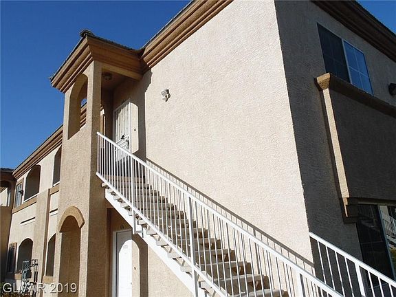 4th image of 3400 Cabana Dr Unit 2076