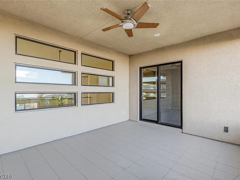 64 Grey Feather Dr — Photo 41