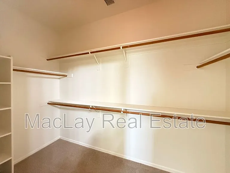 8311 S 23rd Pl — Photo 19