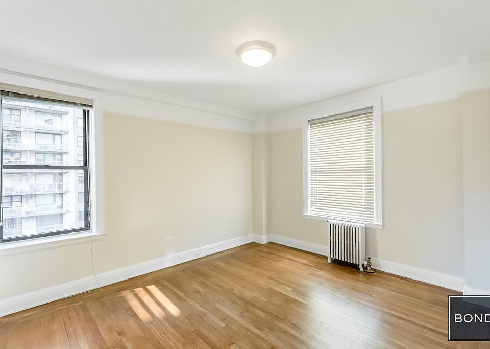 2nd image of 220 W 71st St APT 54