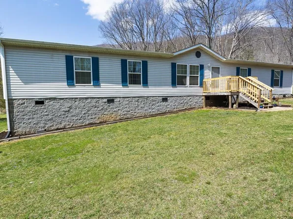 15628 Pinnacle Rd, Mendota, VA 24270