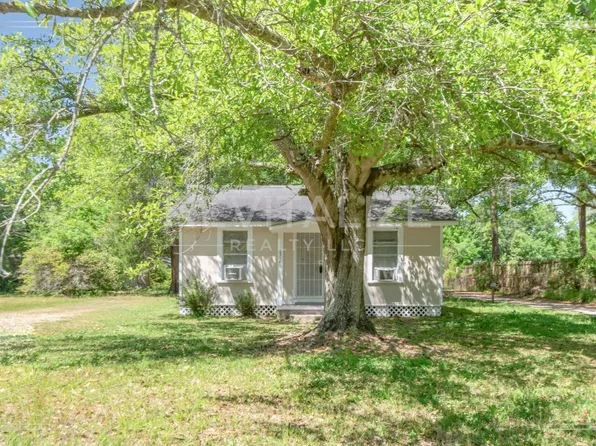 2314 Gill Rd, Mobile, AL 36605