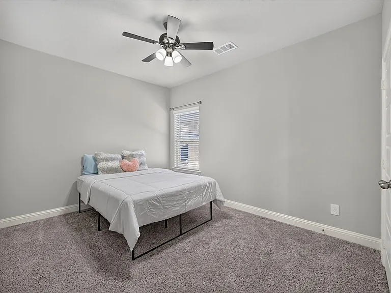 Secondary bedroom