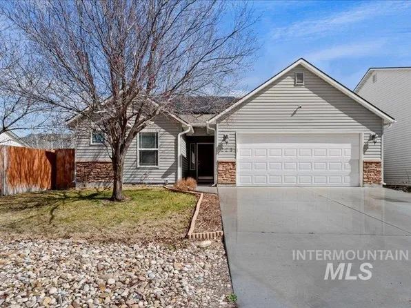 223 Quail Dr, Melba, ID 83641