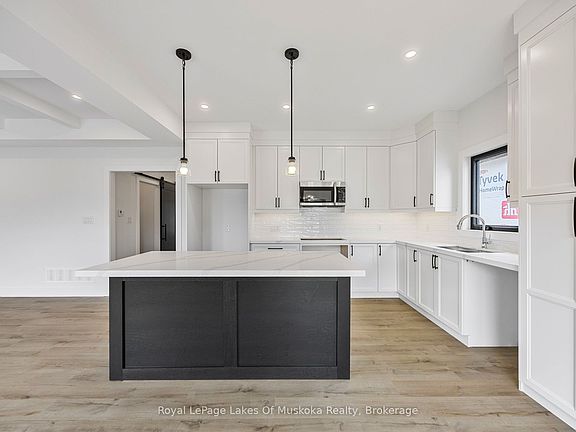 3rd image of 37 Harold Ave