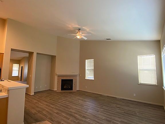 3rd image of 1540 Monica Ln