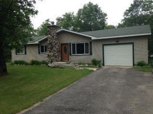 7226 Tuscarora Cir, Indian River, MI 49749