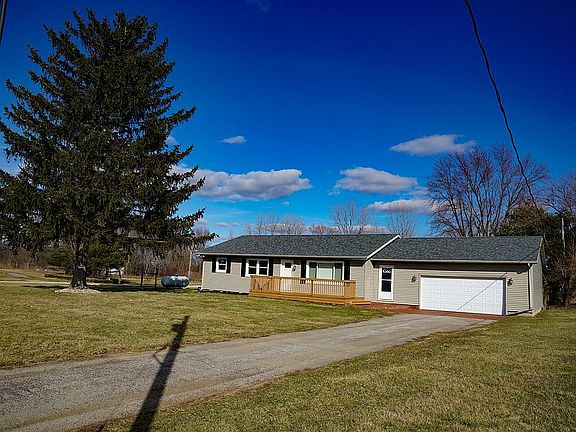 3rd image of 3001 Glenville Rd