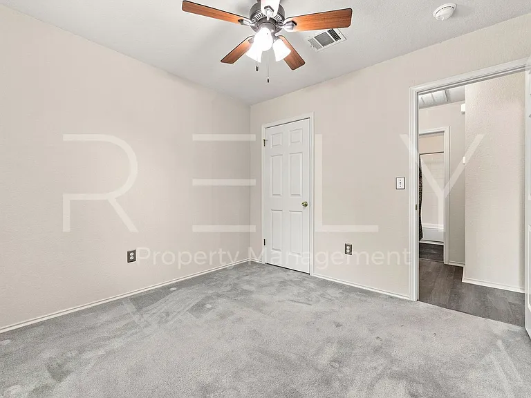 103 Prairie Springs Loop — Photo 22