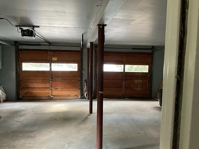 442 Surrey Ln #A — Photo 35
