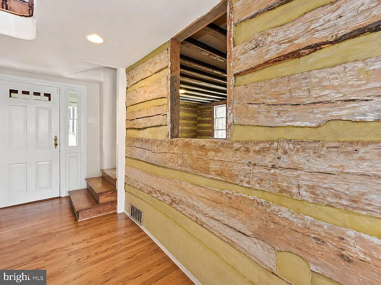326 Walker Rd — Photo 17