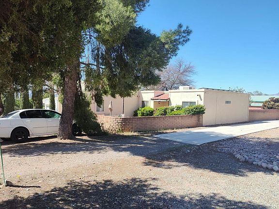 2nd image of 1180 Avenida Leon #B