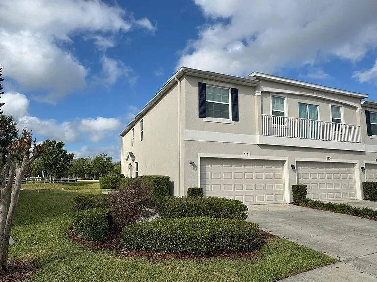 817 Ashentree Dr — Photo 31