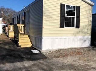 75 S Policy Ln #4, Salem, NH 03079