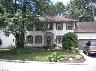 502 Las Gaviotas Blvd, Chesapeake, VA 23322
