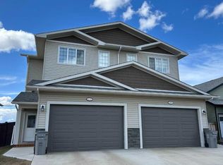 10630 114c St, Grande Prairie, AB T8V 6M5