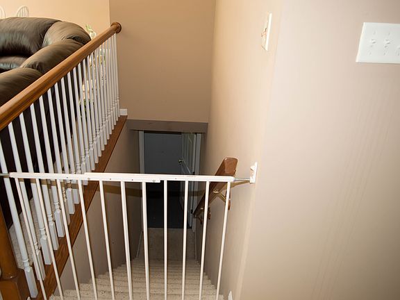 2nd image of 531 Coventry Trail Ln