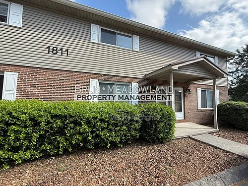 1811 Meadowland Ln #C Photo 1