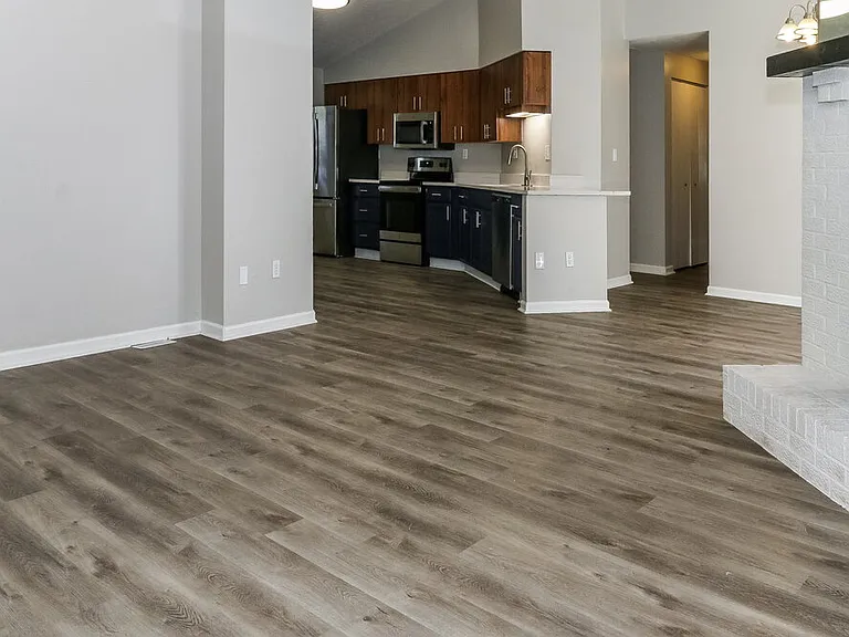 4448 Charlotte Rd — Photo 3